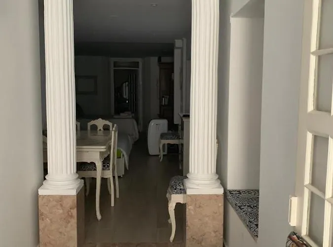 Fernando Lemos Estudio Appartement